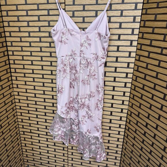 Chi Chi London Pink Lace Dress Size 6 - Picture 3 of 11